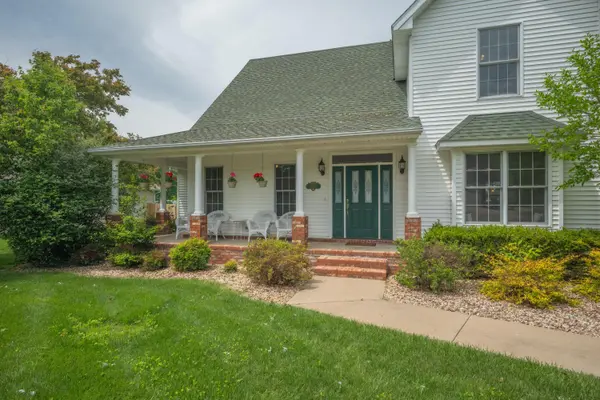 1402 Dierker Drive, Monett, MO 65708