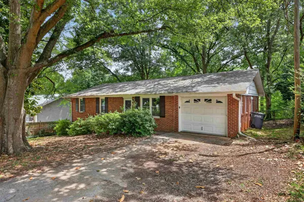113 Mooremont AVE, Greenville, SC 29605
