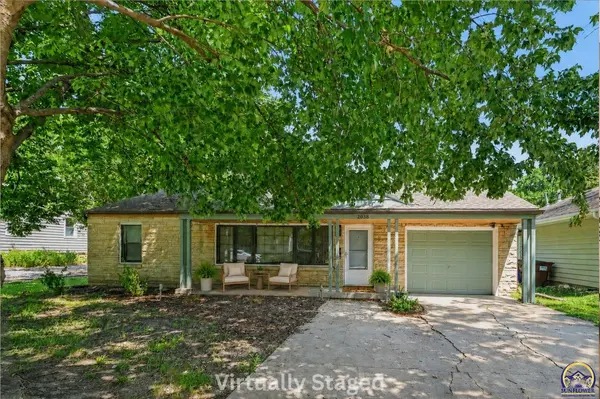 2038 Tennessee St, Lawrence, KS 66046