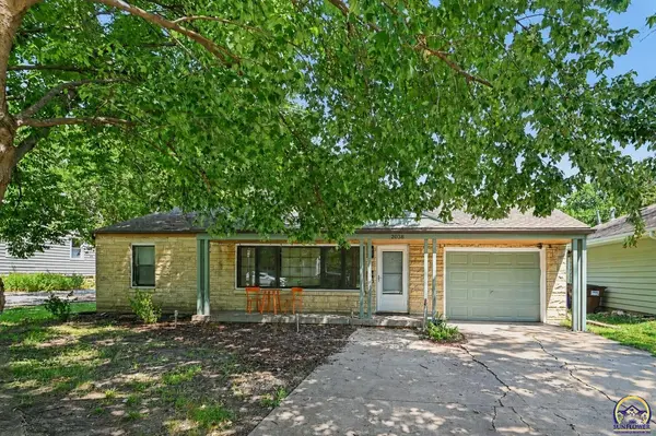 2038 Tennessee St, Lawrence, KS 66046