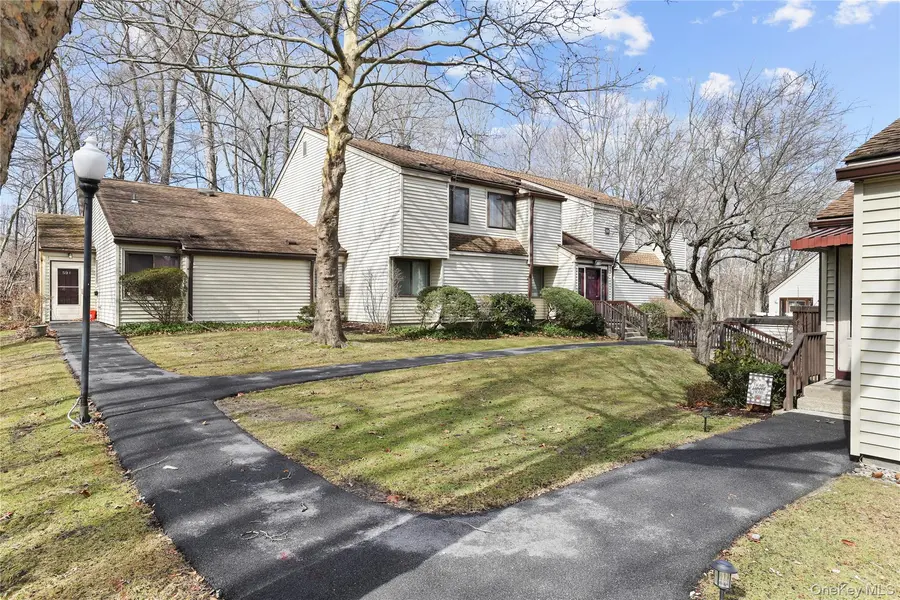 59 Kirby Close #D, Yorktown Heights, NY 10598