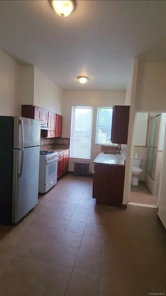 120-15 Jamaica Ave #2, Richmond Hill, NY 11418