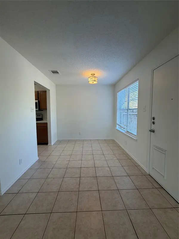 5908 Parkwood DR #A, Austin, TX 78735
