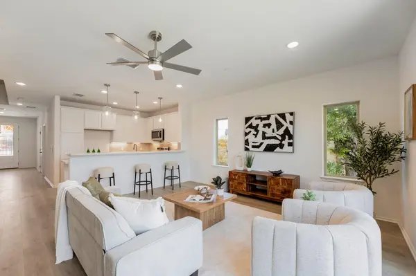 102 Tesla CIR, Round Rock, TX 78681