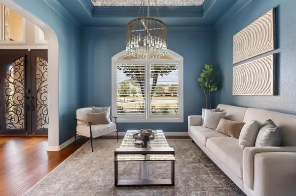 100 Dovetail LN, Georgetown, TX 78628