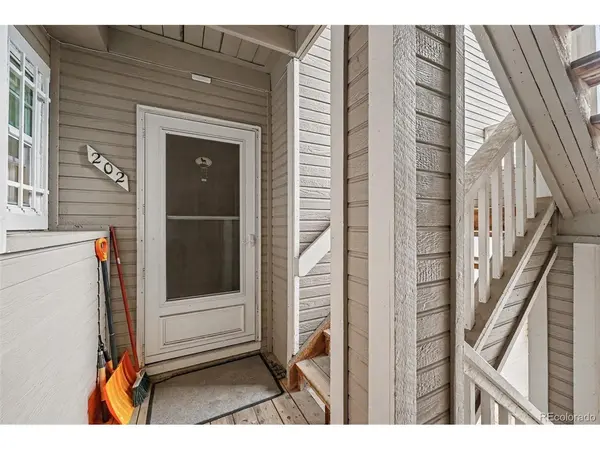 5706 W Asbury #202, Lakewood, CO 80227
