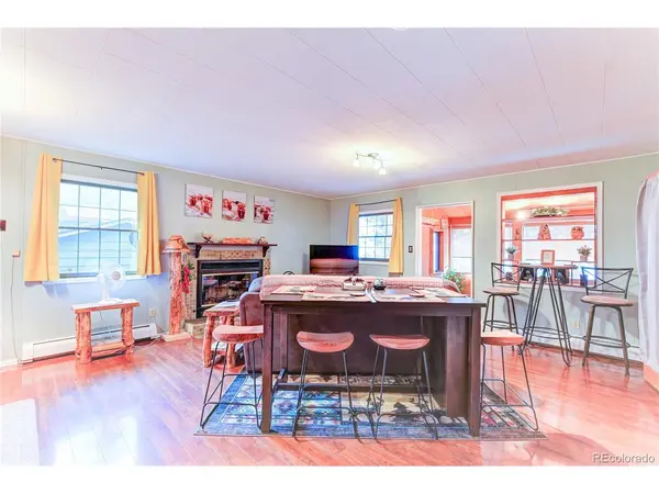 8234 W US Highway 24,  Cascade,  CO 80809