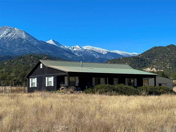 11933 County Road 45,  Coaldale,  CO 81222