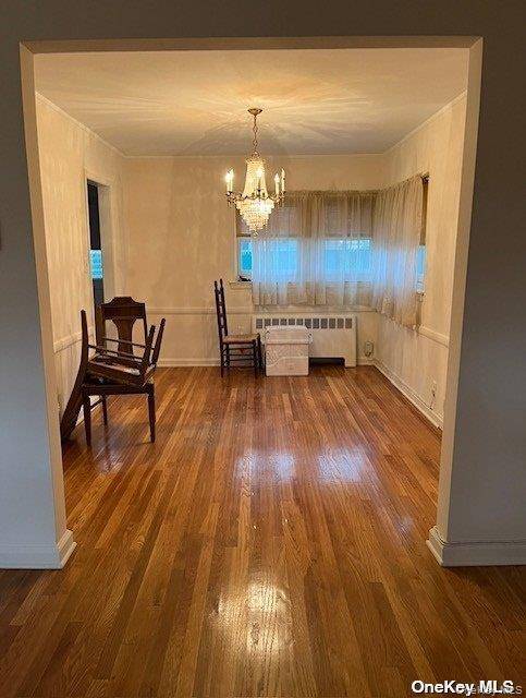 83 Stephan Marc LN, New Hyde Park, NY 11040