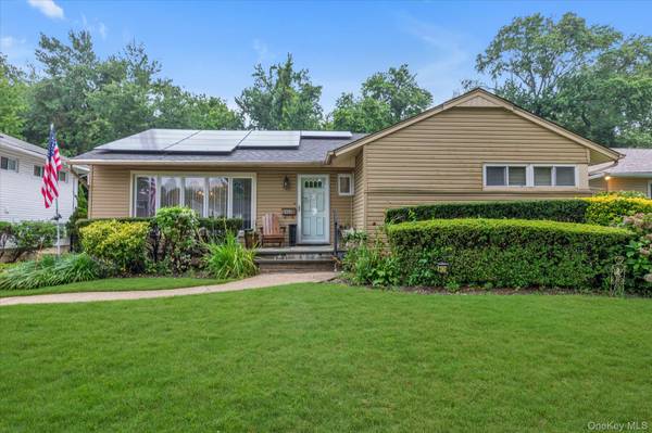 480 Richmond RD, East Meadow, NY 11554