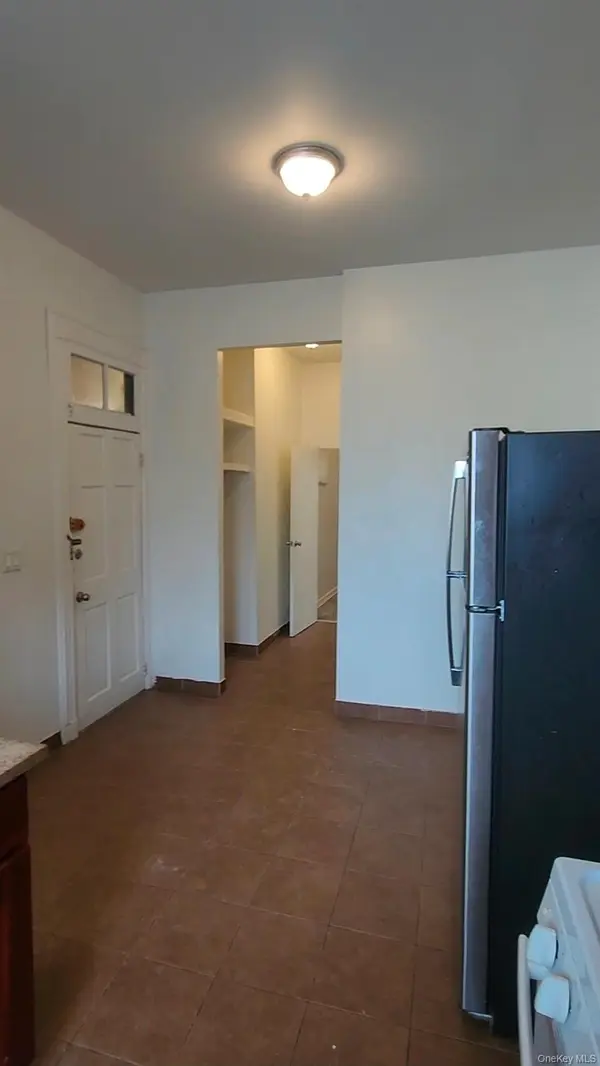 120-15 Jamaica Ave #2, Richmond Hill, NY 11418