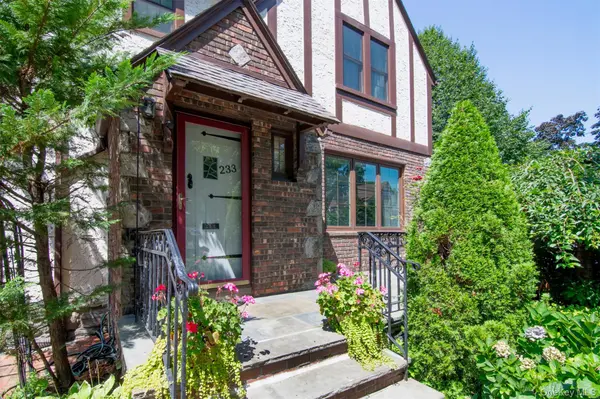 233 Kneeland AVE, Yonkers, NY 10705