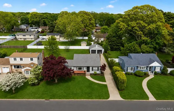 1413 Peters BLVD, Bay Shore, NY 11706