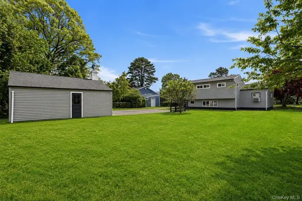 1413 Peters BLVD, Bay Shore, NY 11706