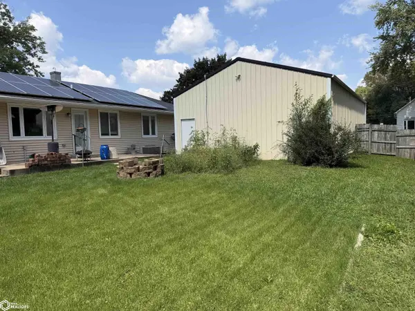 902 28Th ST, Fort Madison, IA 52627