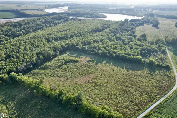 0000 Valley RD, Keokuk, IA 52632