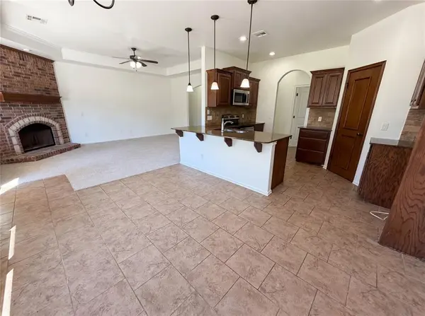 1771 Silks TER, Guthrie, OK 73044