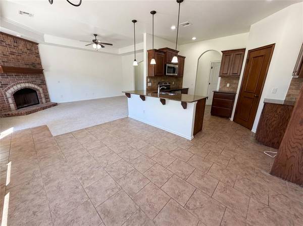 1771 Silks TER, Guthrie, OK 73044