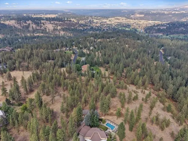 13524 S Greyhawk Ln, Spokane, WA 99224
