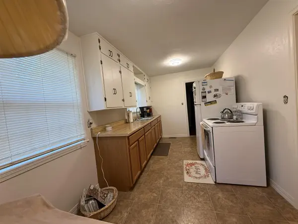 1221 Ann, Winfield, KS 67156