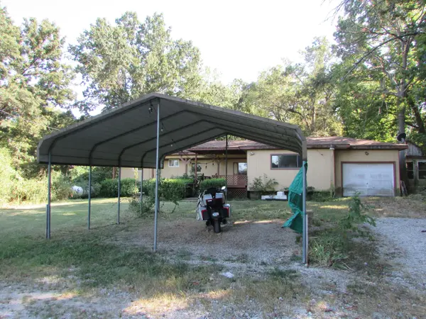 1782 W State Highway Ww, Springfield, MO 65803