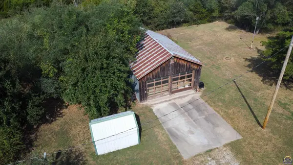 475 AA 80 Rd, Fall River, KS 67047