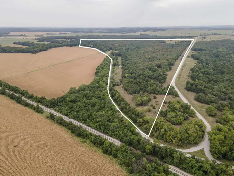 2124 Evergreen, Elk Falls, KS 67345