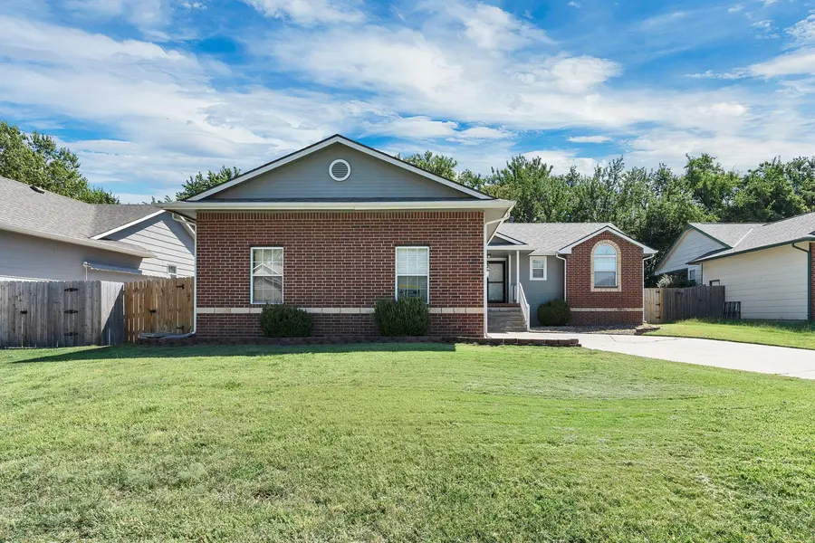 614 Havenwood, Andover, KS 67002