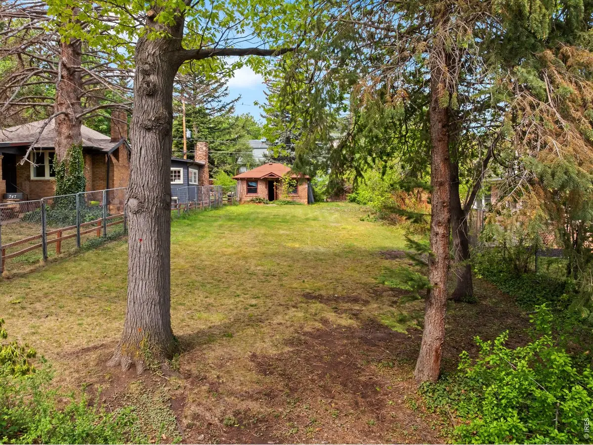 757 12th, Boulder, CO 80302