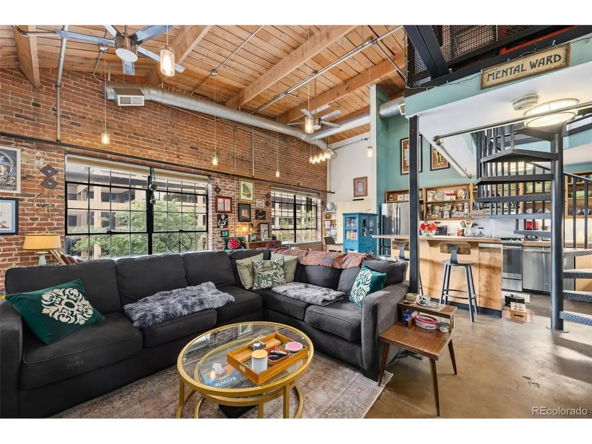 1300 N Pennsylvania #212, Denver, CO 80203