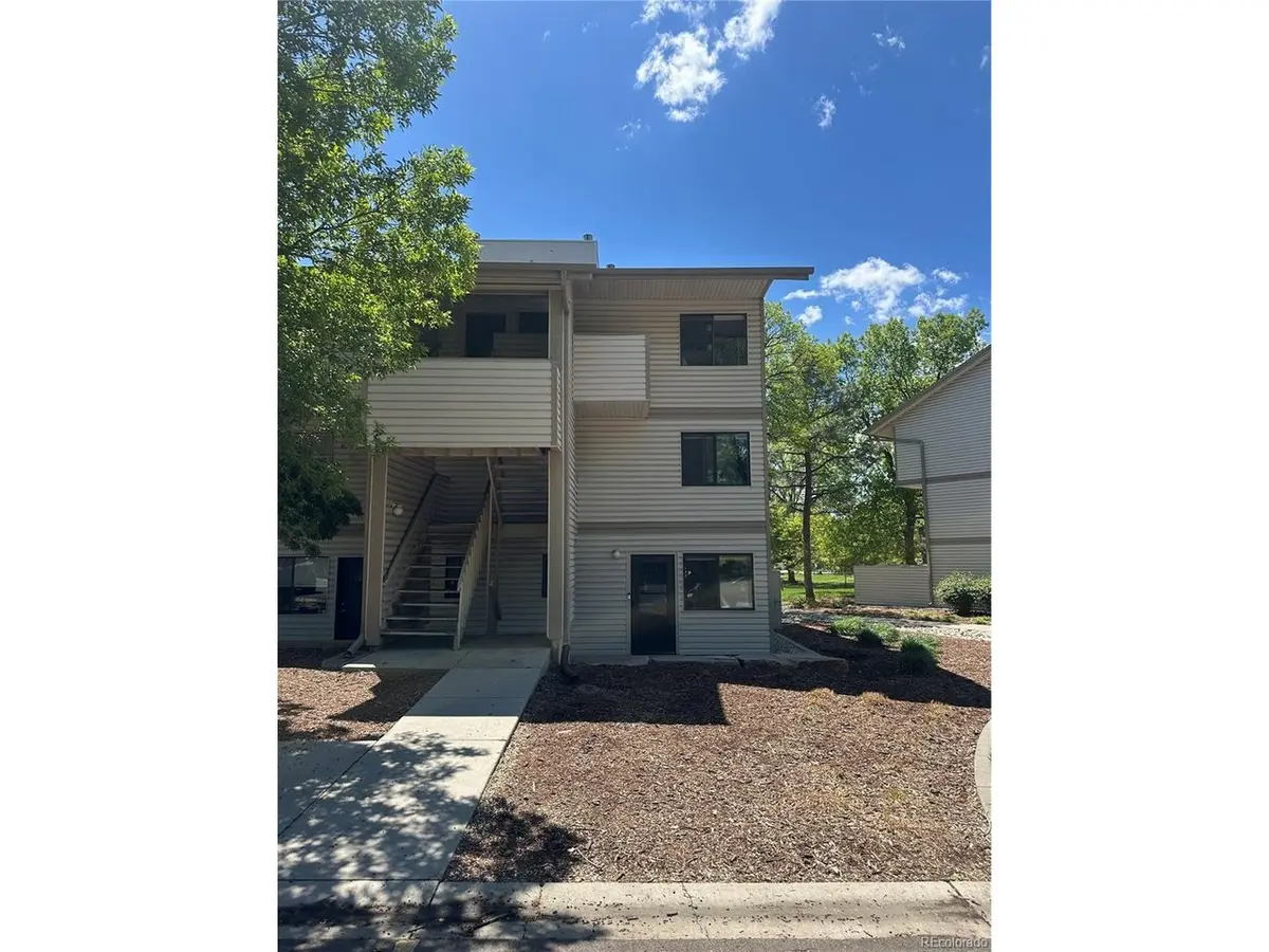 1705 Heatheridge #J206, Fort Collins, CO 80526