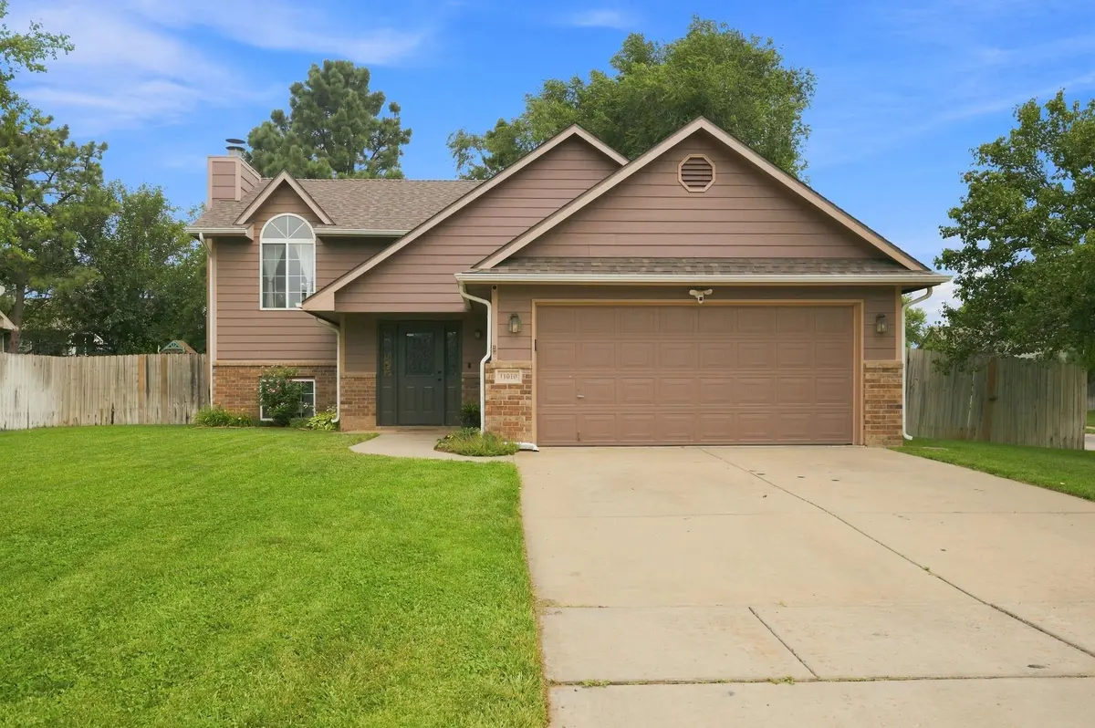 11010 W Ryan St, Wichita, KS 67205
