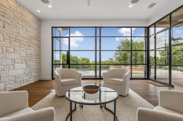 8708 Acuarela CT, Austin, TX 78735