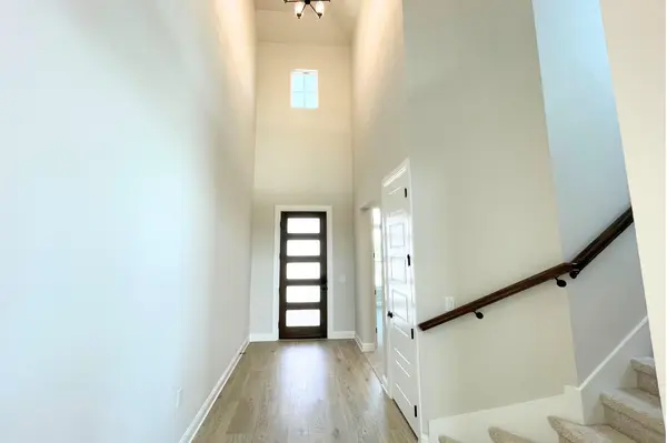 9609 Gladsome PATH, Manor, TX 78653