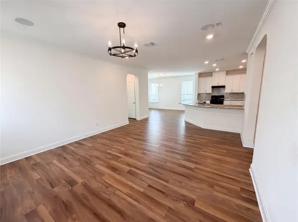 401 Fort William ST #33, Hutto, TX 78634