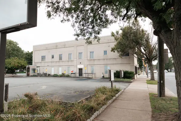 675 Wyoming AVE, Kingston, PA 18704
