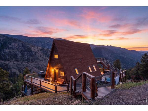 500 Bulwark Ridge, Glen Haven, CO 80532