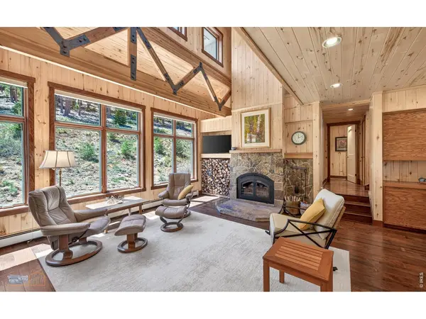 942 Spruce, Lyons, CO 80540