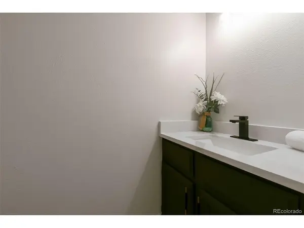 11149 W 17th #104, Lakewood, CO 80215