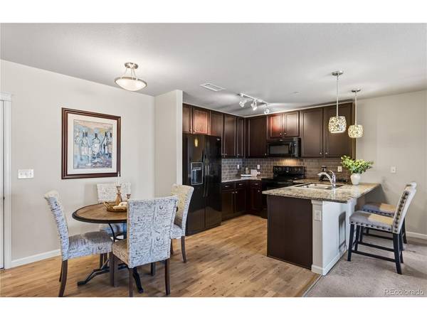 1062 Rockhurst #202, Highlands Ranch, CO 80129