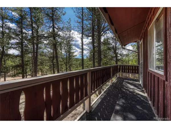 101 Dunlap, Florissant, CO 80816