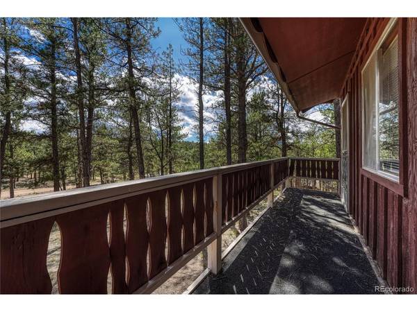 101 Dunlap, Florissant, CO 80816