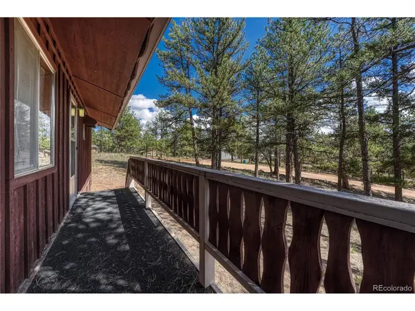 101 Dunlap, Florissant, CO 80816