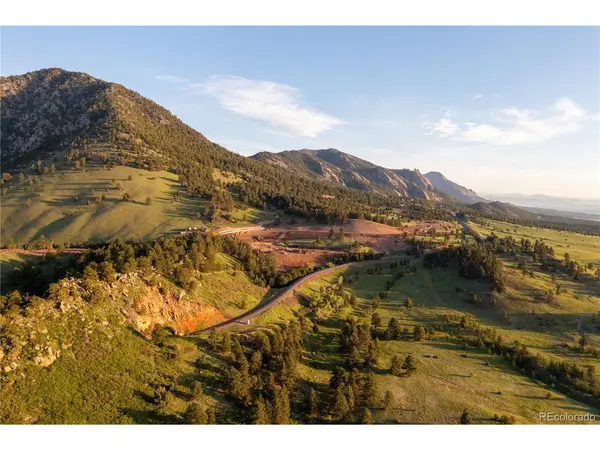 28 N Moffat, Arvada, CO 80403