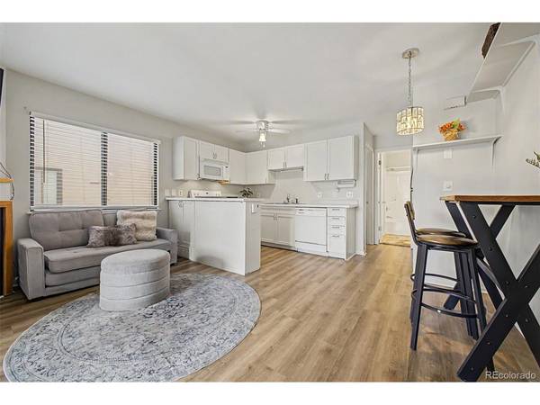 1812 17th #101S, Boulder, CO 80302