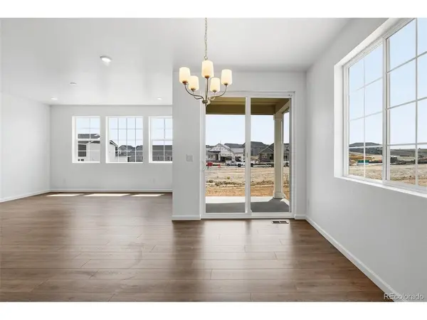 716 Bradley, Elizabeth, CO 80107