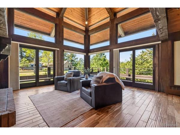 24386 Currant, Golden, CO 80401