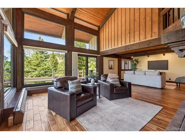 24386 Currant, Golden, CO 80401