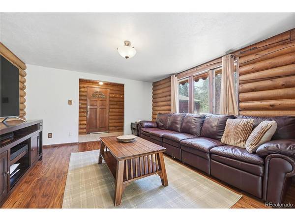 35733 Whispering, Elizabeth, CO 80107