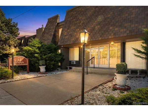 8330 Zuni #109, Denver, CO 80221